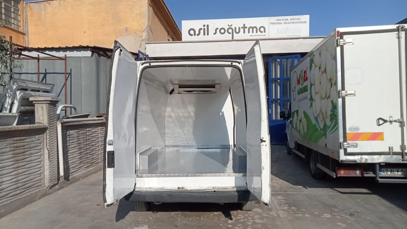 Panelvan İzalasyon